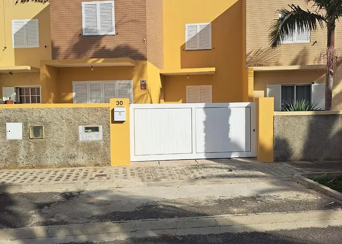 Moradia Vitoria Porto Santo
